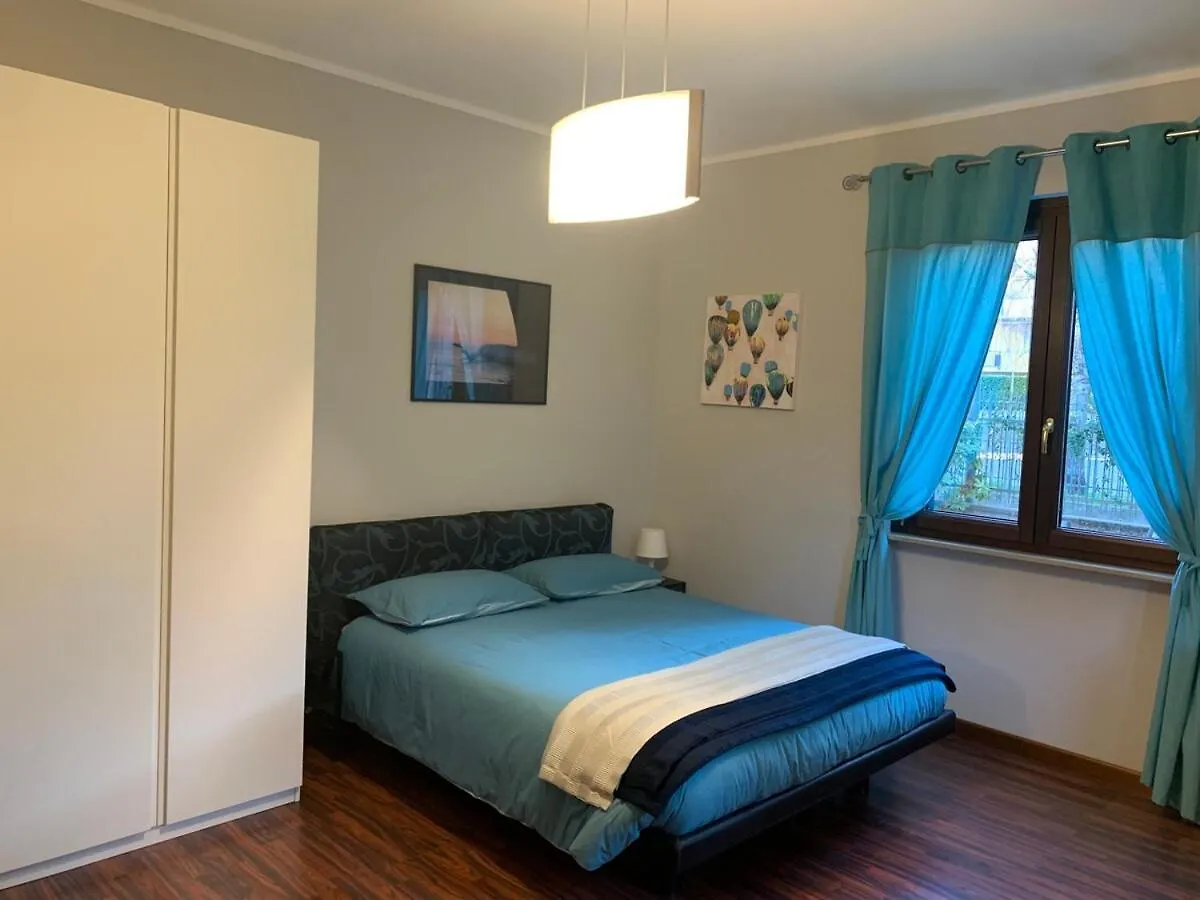 4 Bikers Apartment, 10 Lakes Around Varese Appartamento